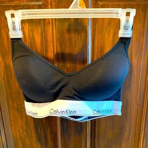 Calvin Klein Padded Sports Bra